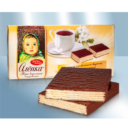 Tarta de wafles "Alenka" con glaseado de chocolate